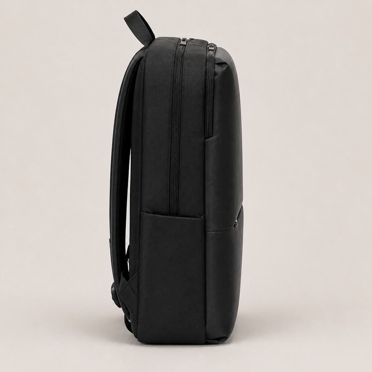 VELEN slim laptop backpack side profile